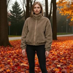 SHEIN Runched Sleeves Beige Faux Fur Teddy Jacket